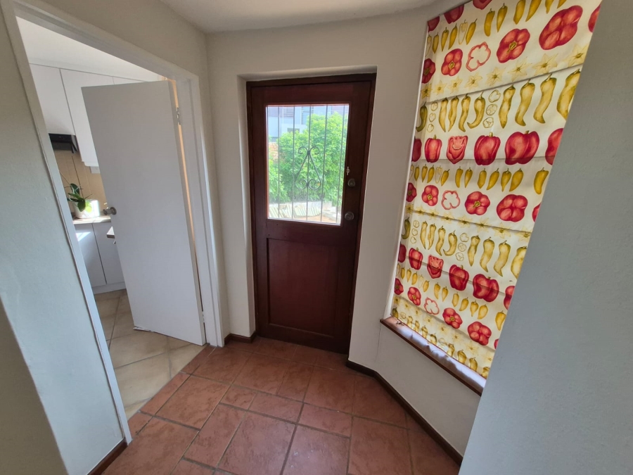 5 Bedroom Property for Sale in Bayview Western Cape